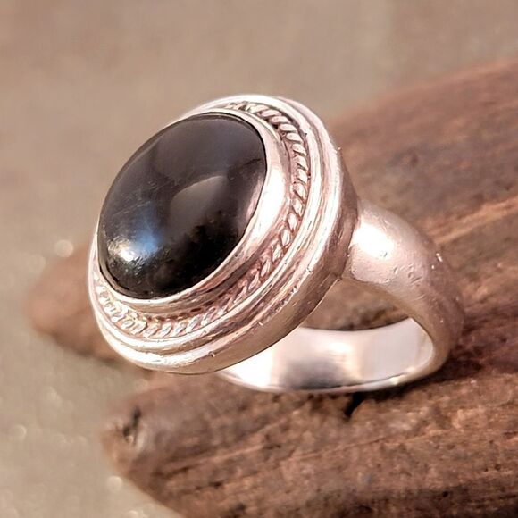 Vintage Sterling Onyx Round Cable Bezel Ring - Picture 2 of 13